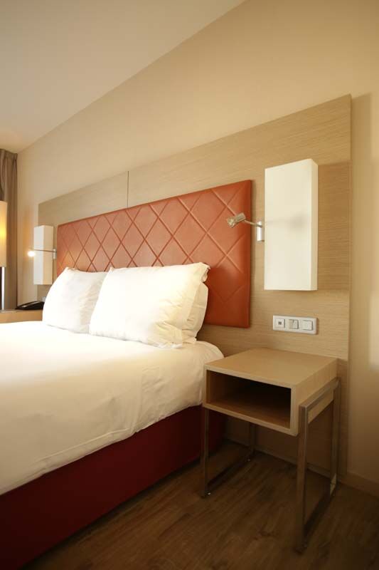 Hotel — Metamorfoza pokoju — po